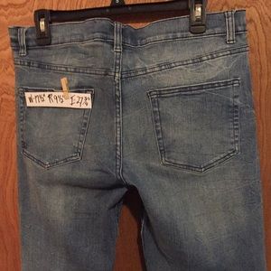 No Boundaries Jeans